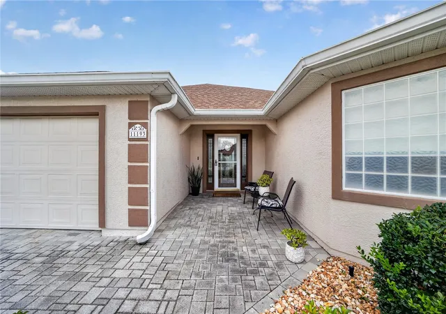 Photo 3 of Single family home for sale at 11193 Se 173rd Place, Summerfield, FL 34491 | MLS# OM728481 | Listing updated on 2026-08-11