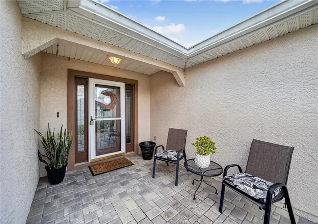 Photo 3 of Single family home for sale at 11193 SE 173rd Place, Summerfield, FL 34491 | MLS# OM728481 | Listing updated on 2026-08-11