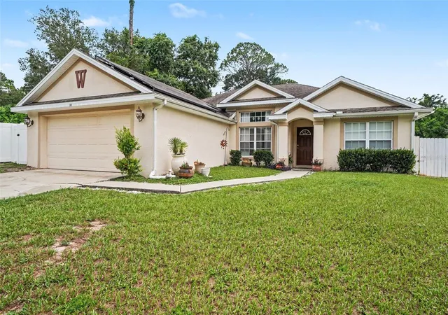 Photo 2 of Single family home for sale at 35 Plantation Rd, Debary, FL 32713 | MLS# TB8529277 | Listing updated on 2026-09-23
