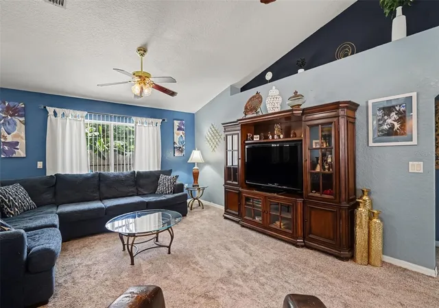 Photo 4 of Single family home for sale at 35 Plantation Rd, Debary, FL 32713 | MLS# TB8529277 | Listing updated on 2026-09-23
