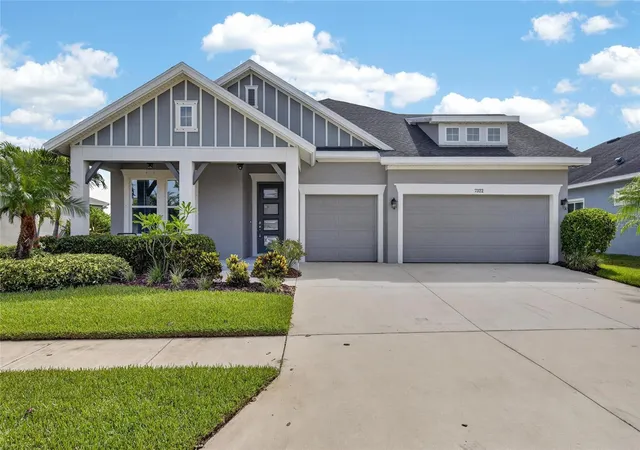 Photo 1 of Single family home for sale at 7322 Paradiso Dr, Apollo Beach, FL 33572 | MLS# TB8529288 | Listing updated on 2026-09-23