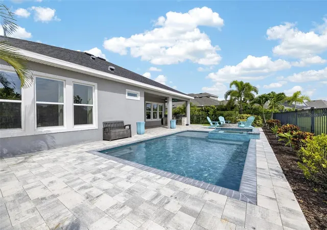 Photo 3 of Single family home for sale at 7322 Paradiso Dr, Apollo Beach, FL 33572 | MLS# TB8529288 | Listing updated on 2026-09-23