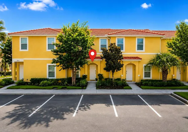 Photo 3 of Townhouse for sale at 3003 White Orchid Rd, Kissimmee, FL 34747 | MLS# O6425164 | Listing updated on 2026-08-29