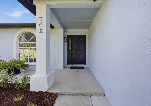 Photo 3 of Sale Pending at 15617 Kensington Trl, Clermont, FL 34711 | MLS# O6425165 | Listing updated on 2026-09-14