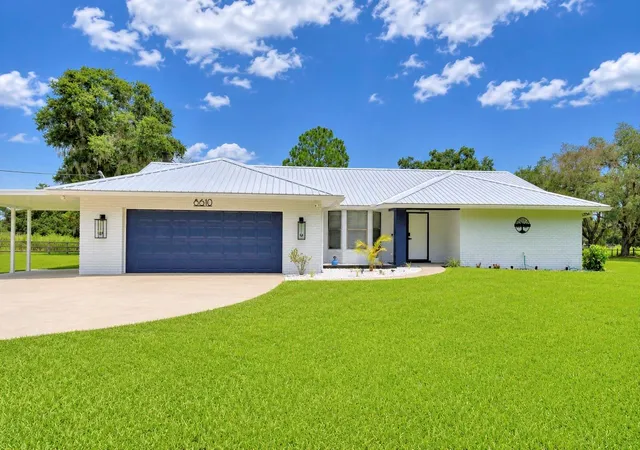Photo 1 of Single family home for sale at 8610 State Rd 33 N, Lakeland, FL 33809 | MLS# P4939320 | Listing updated on 2026-10-04