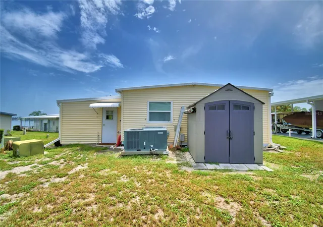 4th image of 151 Holiday Ln, Auburndale, FL 33823 | MLS# P4939321