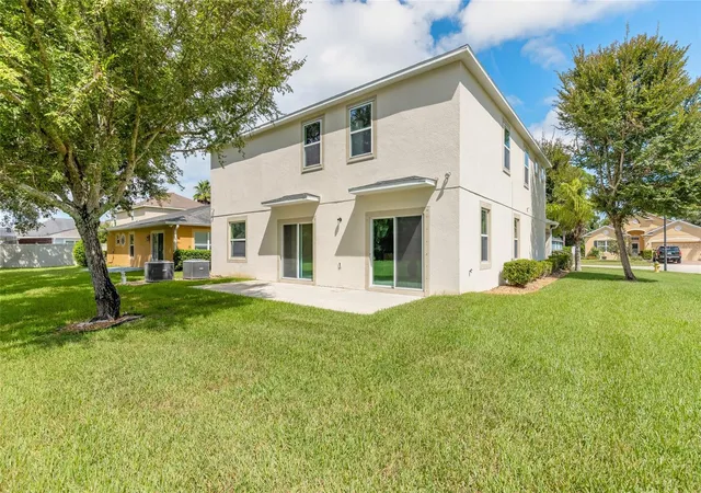 Photo 4 of Single family home for sale at 3938 Sunset Cvs Dr, Port Orange, FL 32129 | MLS# V4950210 | Listing updated on 2026-09-26