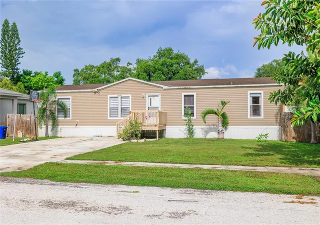 1st image of 12275 Cross St, Largo, FL 33773 | MLS# TB8529336