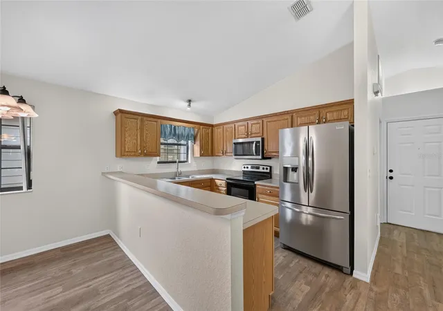 Photo 2 of Single family home for sale at 3928 Ne 22nd Street, Ocala, FL 34470 | MLS# OM728497 | Listing updated on 2026-07-16
