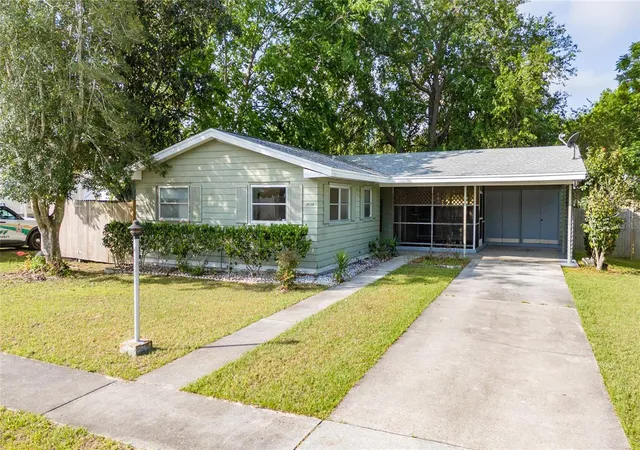 Photo 1 of Single family home for sale at 14644 Sw 35th Terrace Rd, Ocala, FL 34473 | MLS# S5153759 | Listing updated on 2026-09-01