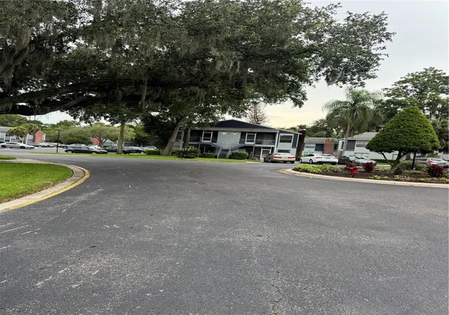 Photo 2 of Condo for sale at 408 Northlake Dr #0, Sanford, FL 32773 | MLS# V4950216 | Listing updated on 2026-08-26