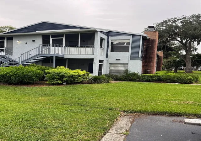 Photo 3 of Condo for sale at 408 Northlake Dr #0, Sanford, FL 32773 | MLS# V4950216 | Listing updated on 2026-08-26