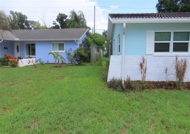 3rd image of 2459 Rutland Ln, Clearwater, FL 33763 | MLS# TB8529371