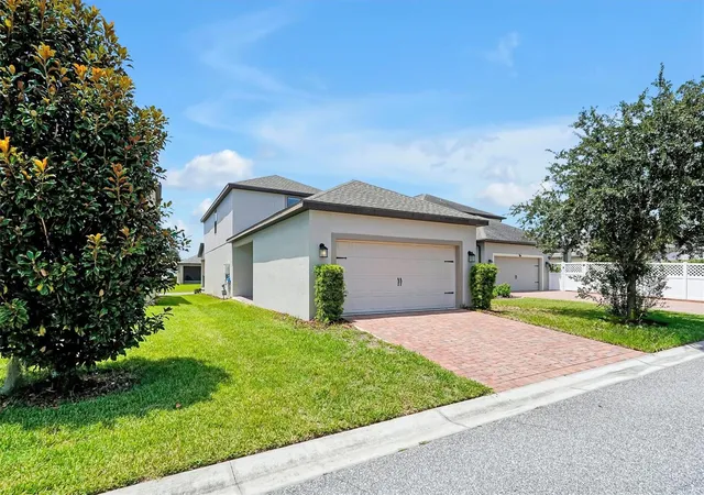 Photo 3 of Single family home for sale at 15101 Purple Martin St, Winter Garden, FL 34787 | MLS# O6425221 | Listing updated on 2026-09-08