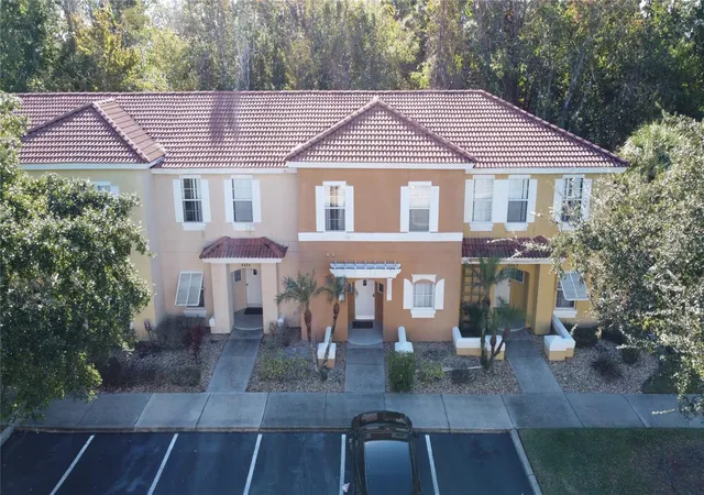 Photo 3 of Townhouse for sale at 1115 Park Ridge Cir, Kissimmee, FL 34746 | MLS# O6425222 | Listing updated on 2026-10-07