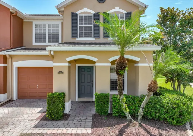 Photo 2 of Townhouse for sale at 16543 Cedar Crst Dr, Orlando, FL 32828 | MLS# O6425226 | Listing updated on 2026-08-14