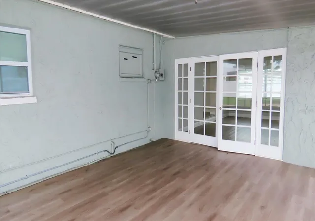 Photo 4 of Sale Pending at 6543 34th Terrace N, Saint Petersburg, FL 33710 | MLS# TB8529388 | Listing updated on 2026-10-16
