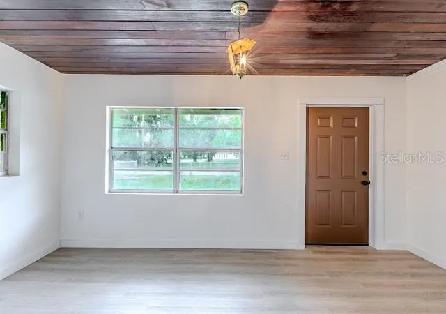 Photo 2 of Single family home for sale at 1440 Se 1st Terrace, Gainesville, FL 32601 | MLS# GC541971 | Listing updated on 2026-07-21