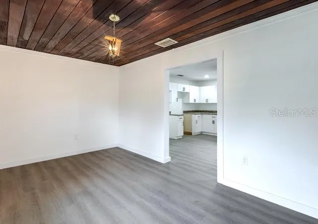 Photo 3 of Single family home for sale at 1440 Se 1st Terrace, Gainesville, FL 32601 | MLS# GC541971 | Listing updated on 2026-07-21