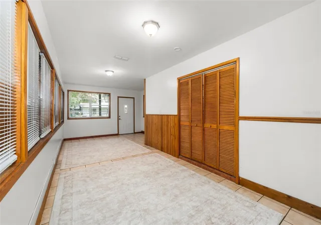 3rd image of 4156 Nw 10Th St, Gainesville, FL 32609 | MLS# GC541973