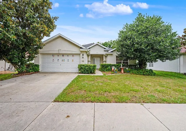 Photo 1 of Single family home for sale at 5520 Sw 45th Street, Ocala, FL 34474 | MLS# O6425261 | Listing updated on 2026-10-02