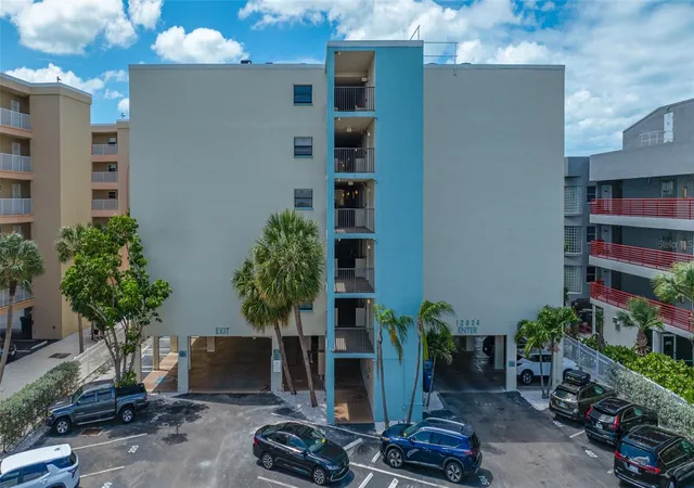 2nd image of 12924 Gulf Blvd, MADEIRA BEACH, FL 33708