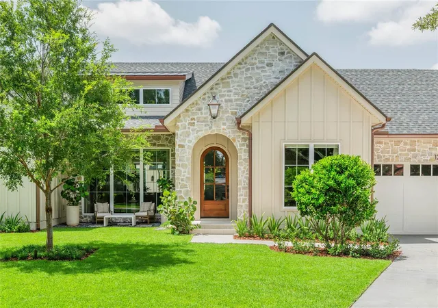 Single family home for sale at 1204 Nottingham St, ORLANDO, FL 32803 | MLS# O6425268
