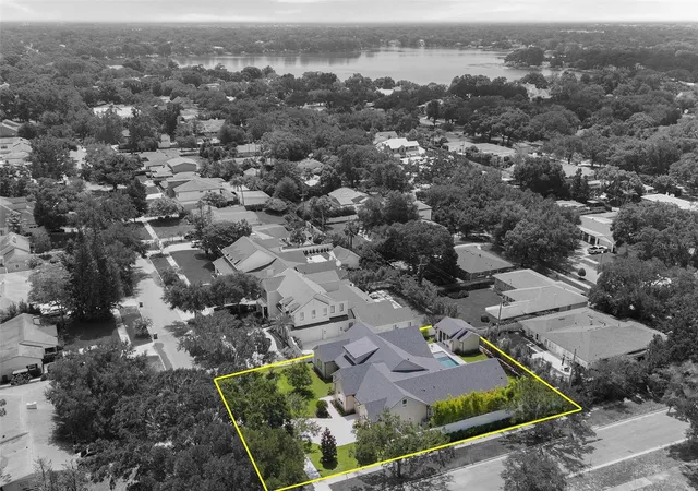 Photo 3 of Single family home for sale at 1204 Nottingham St, Orlando, FL 32803 | MLS# O6425268 | Listing updated on 2026-09-29
