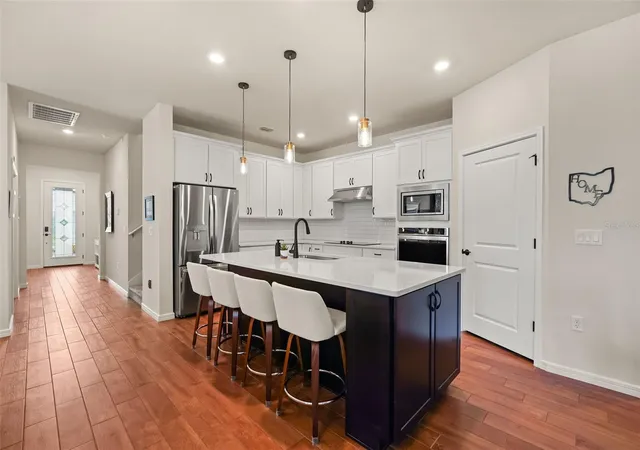 Photo 3 of Single family home for sale at 17446 Saw Palmetto Ave, Clermont, FL 34714 | MLS# O6425269 | Listing updated on 2026-07-24