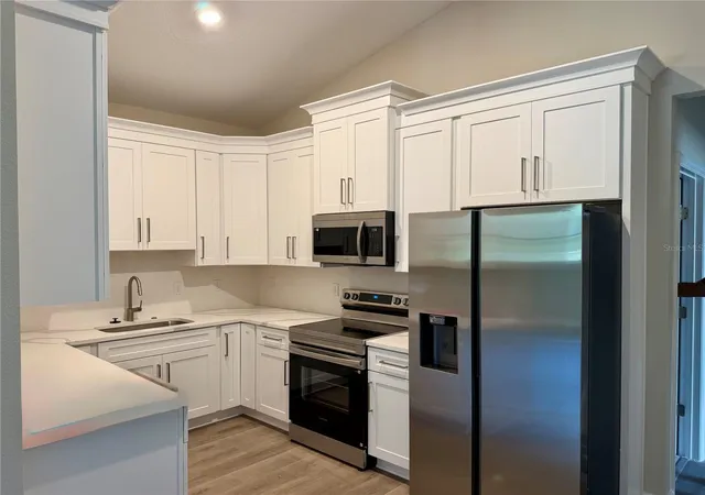 Photo 3 of Single family home for sale at 3684 Rollin O Ln, Apopka, FL 32703 | MLS# O6425275 | Listing updated on 2026-09-23