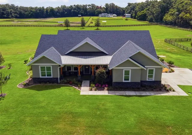 Photo 1 of Single family home for sale at 16241 Se 150th Avenue, Weirsdale, FL 32195 | MLS# G5115120 | Listing updated on 2026-08-04