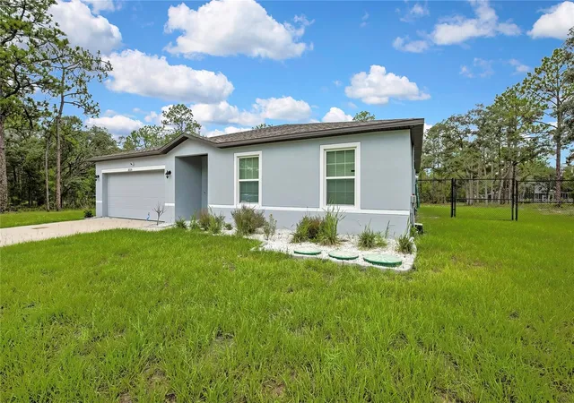 2nd image of 16125 Magpie Rd, Weeki Wachee, FL 34614 | MLS# L4963535