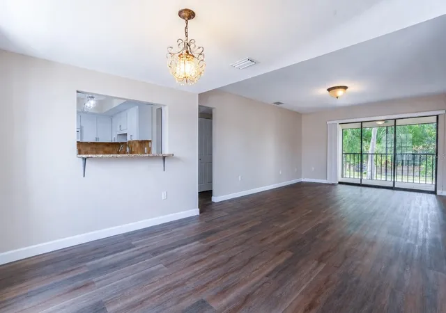 Listing Photo 4 - Condo for sale in building located at 2497 Heron Ter, Clearwater, FL 33762 - Unit #203C