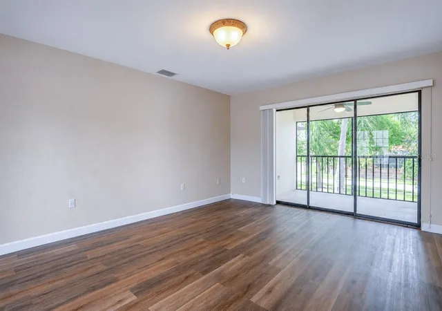 Listing Photo 5 - Condo for sale in building located at 2497 Heron Ter, Clearwater, FL 33762 - Unit #203C