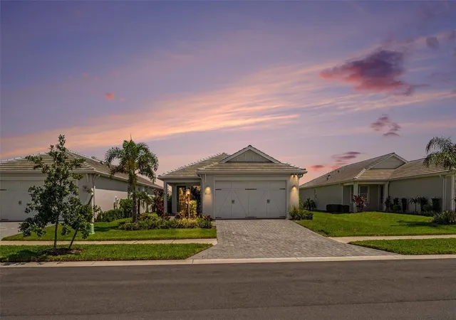 Photo 1 of Single family home for sale at 8144 Sternway Rd, Sarasota, FL 34240 | MLS# A4700077 | Listing updated on 2026-09-04