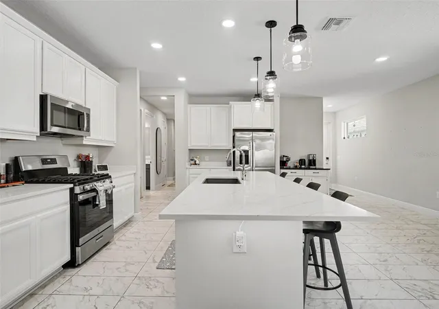 Photo 3 of Single family home for sale at 8144 Sternway Rd, Sarasota, FL 34240 | MLS# A4700077 | Listing updated on 2026-09-04