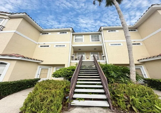 2nd image of 673 Sandy Neck Ln #201, Altamonte Springs, FL 32714 | MLS# O6425298