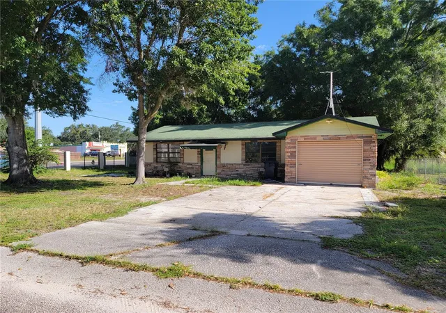 17th image of 2240 Gabarone Blvd, Auburndale, FL 33823 | MLS# L4963539
