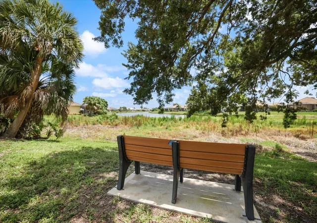Photo 42 of Single family home for sale at 567 Lake Of The Woods Dr, Venice, FL 34293 | MLS# A4700082 | Listing updated on 2026-08-29