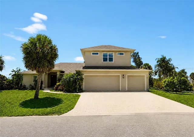 Photo 1 of Single family home for sale at 935 Linden Rd, Venice, FL 34293 | MLS# C7528417 | Listing updated on 2026-08-11