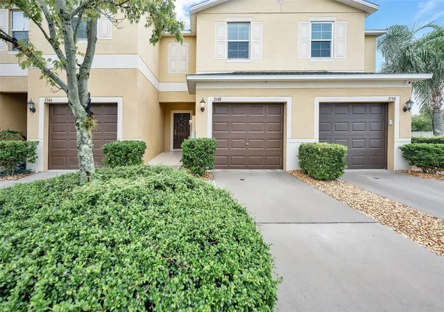Photo 2 of Townhouse for sale at 2148 Golden Falcon Dr, Ruskin, FL 33570 | MLS# TB8529489 | Listing updated on 2026-08-26