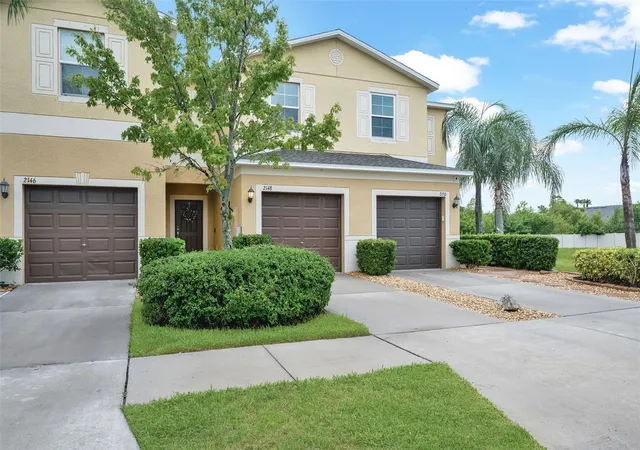 Photo 3 of Townhouse for sale at 2148 Golden Falcon Dr, Ruskin, FL 33570 | MLS# TB8529489 | Listing updated on 2026-08-26