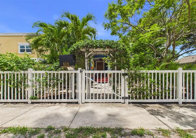 Photo 1 of Single Family Residence at 616 15th Street N, Saint Petersburg, FL 33705 | MLS# TB8529493 |  | Sold on 2026-10-23