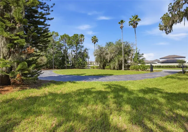 Photo 4 of Sale Pending at 15324 Balm Wimauma Rd, Wimauma, FL 33598 | MLS# TB8529501 | Listing updated on 2026-10-01