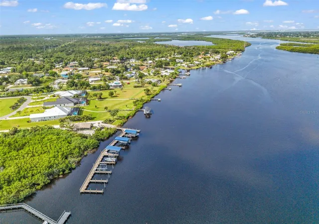 2nd image of 28975 Smugglers Ln, Punta Gorda, FL 33982 | MLS# C7528419
