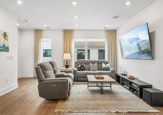 4th image of 312 15th Street N, Saint Petersburg, FL 33705 | MLS# TB8529504