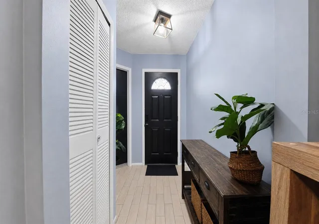 Photo 3 of Single family home for sale at 257 Clemens Ct, Orlando, FL 32828 | MLS# S5153771 | Listing updated on 2026-07-16