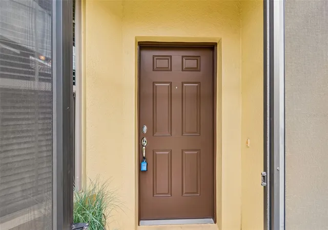 4th image of 322 Mystic Falls Dr, Apollo Beach, FL 33572 | MLS# TB8529506