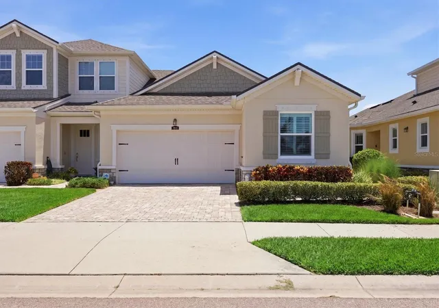 Photo 1 of Single family home for sale at 3681 Divot Ln, Sarasota, FL 34232 | MLS# A4700090 | Listing updated on 2026-09-08