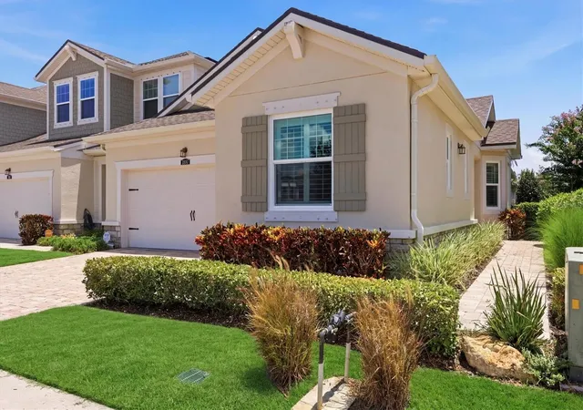 Photo 2 of Single family home for sale at 3681 Divot Ln, Sarasota, FL 34232 | MLS# A4700090 | Listing updated on 2026-09-08